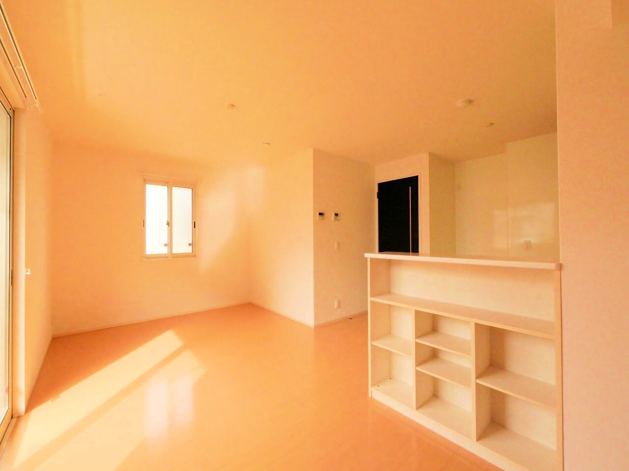 ロータス越路の物件内観写真