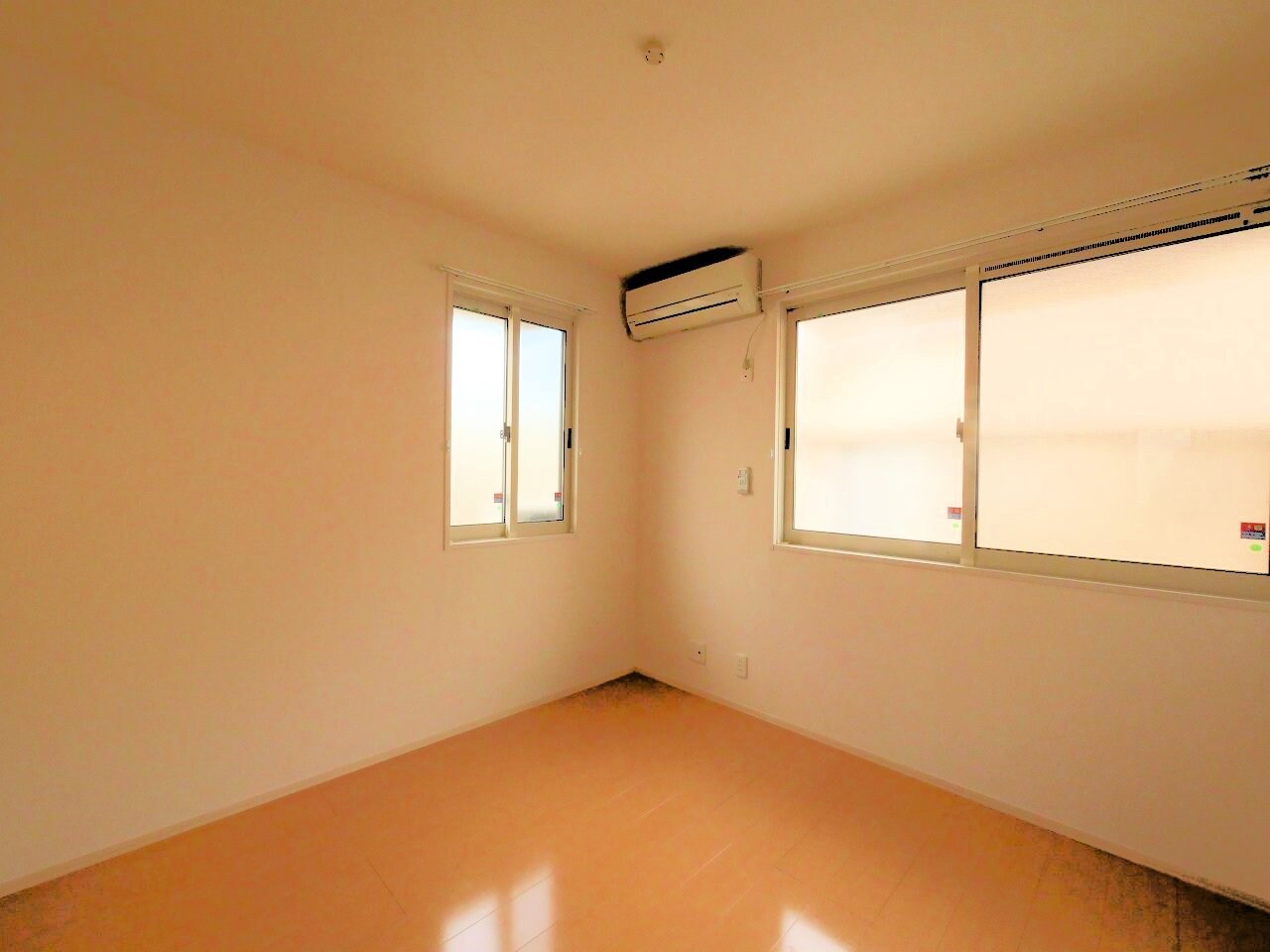 ロータス越路の物件内観写真