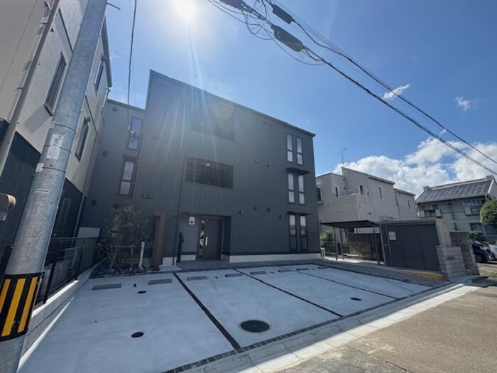 D-ROOM銀杏町IIの物件外観写真