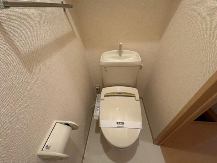 ローズガーデン Dの物件内観写真