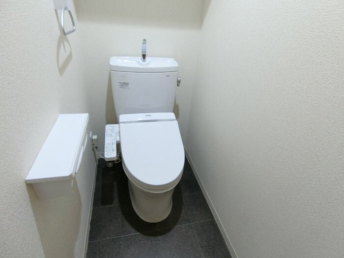 フラッツ市名坂の物件内観写真