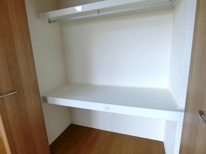 フラッツ市名坂の物件内観写真