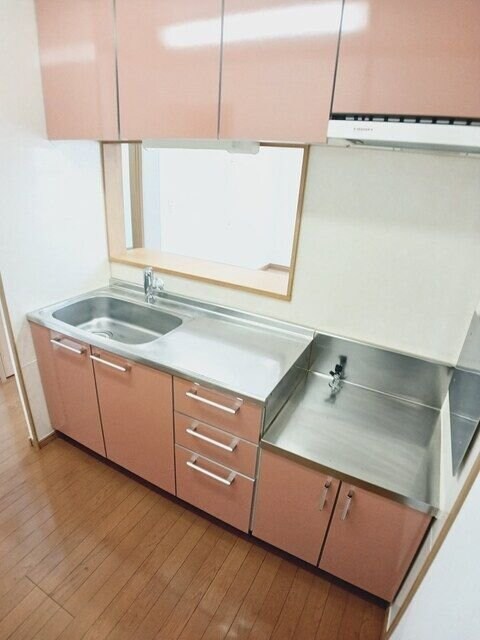 ホープヒルズ3番館の物件内観写真