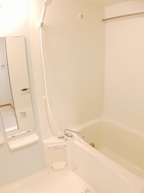 クレメント Bの物件内観写真