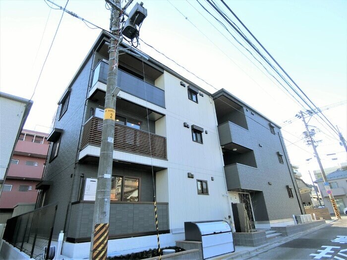 D-ROOM南材木町の物件外観写真