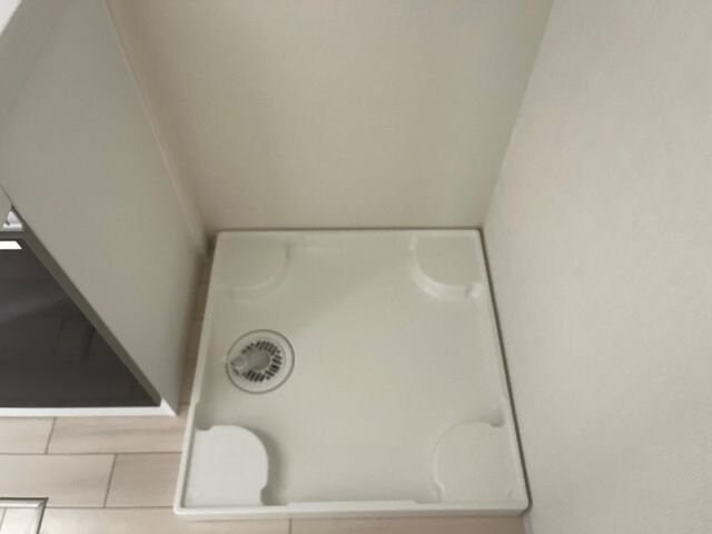 アインタウゼント3の物件内観写真