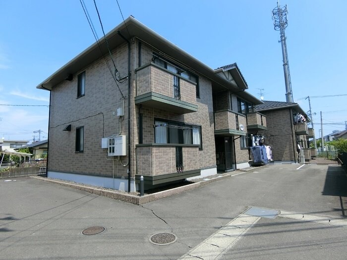 リジェール Dの物件外観写真