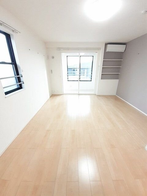 グレイスガーデン松森IIの物件内観写真