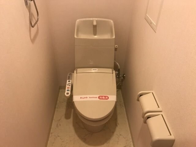 クローバーハウスの物件内観写真