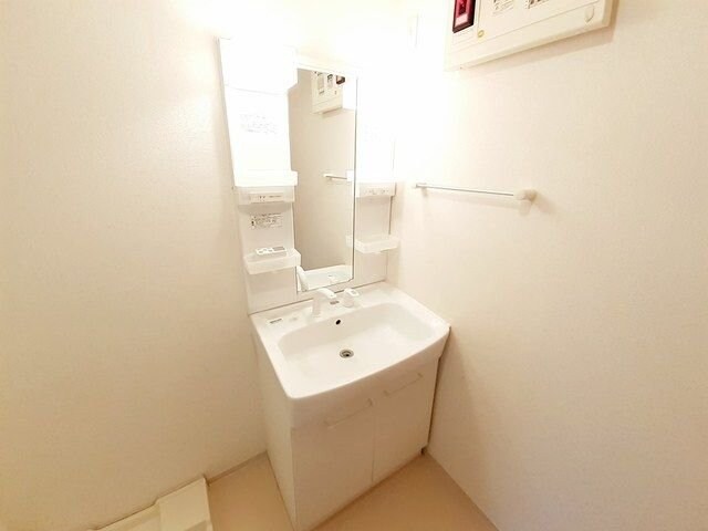 サンシャイン四郎丸の物件内観写真