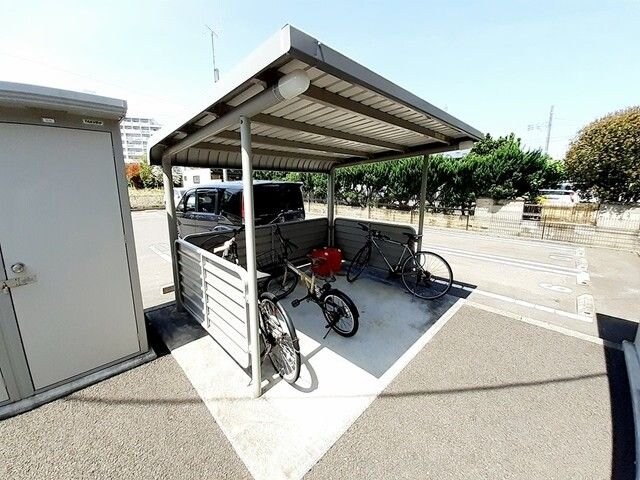 サンシャイン四郎丸の物件内観写真