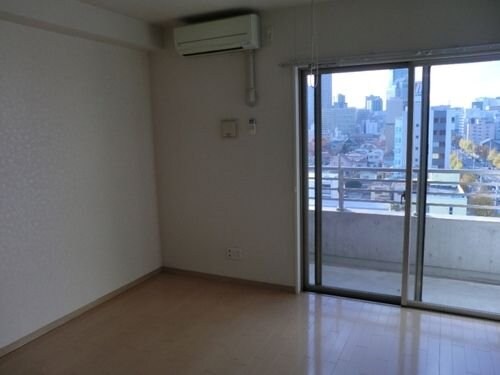 ヴィアーレ新寺の物件内観写真