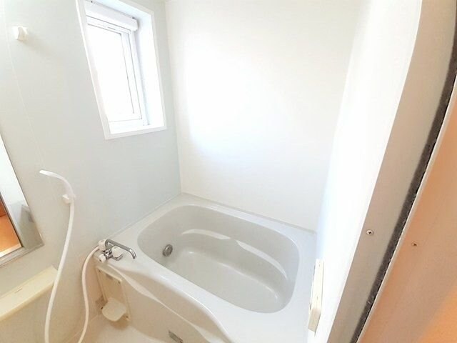 「華」壱番館の物件内観写真