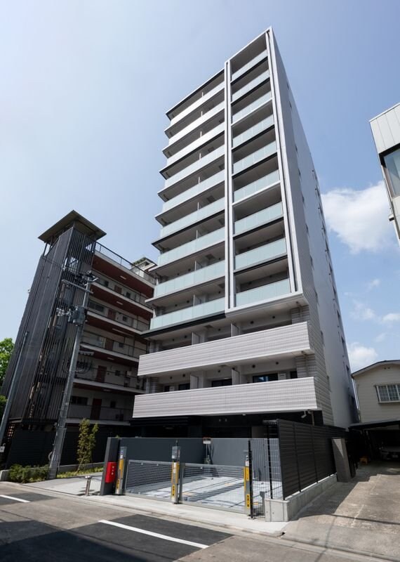 シーズンフラッツ一番町の物件外観写真