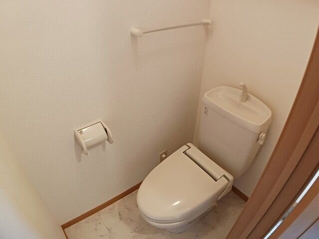 アルブル・ヴィラージュIの物件内観写真