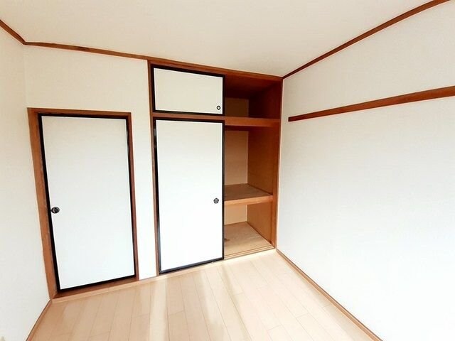 エルディム鈎取の物件内観写真