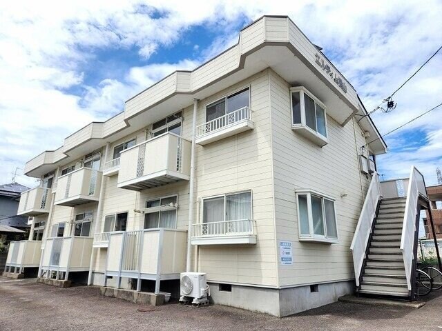 エルディム横山の物件外観写真