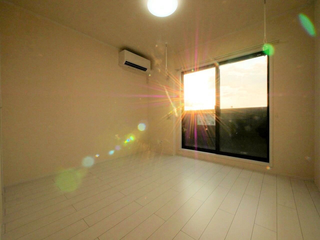 RS Residenceの物件内観写真