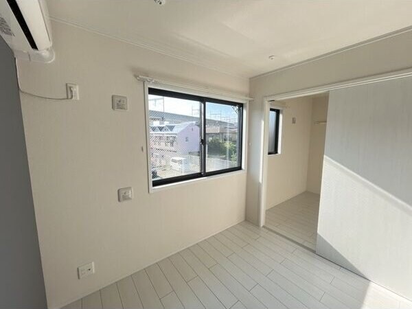 コヒナハウスの物件内観写真