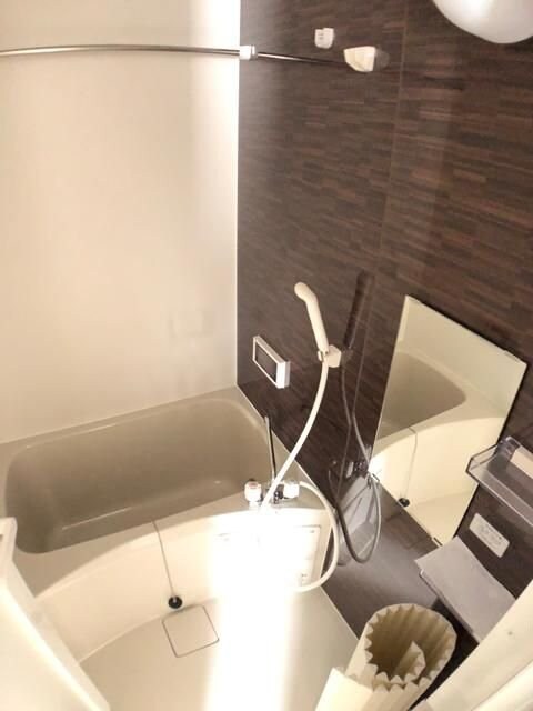 シャトーレイネ B棟の物件内観写真