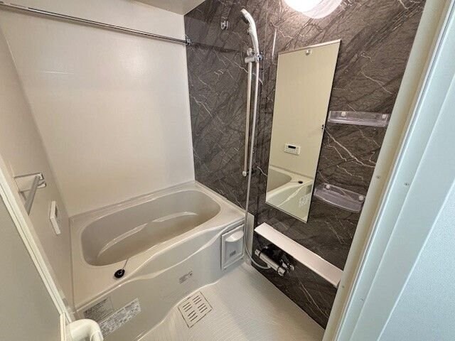 プール・モエの物件内観写真