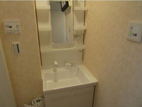 プランドール銀杏町の物件内観写真