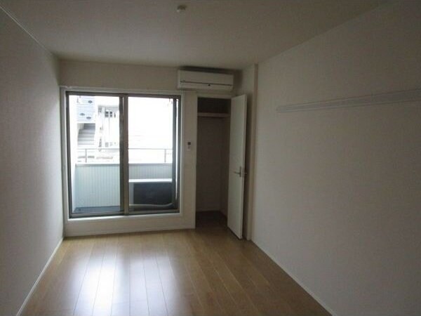 プランドール銀杏町の物件内観写真