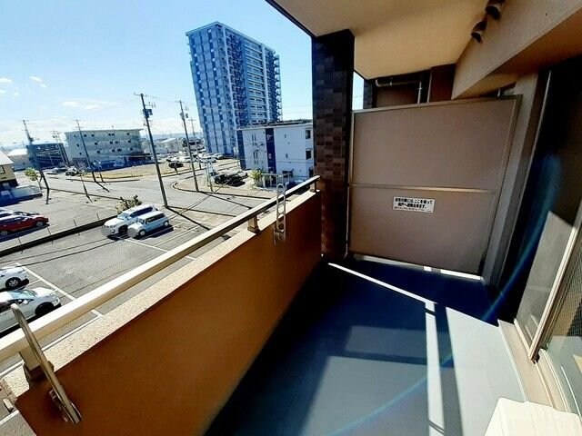 イリーデ・ヴィオラの物件内観写真