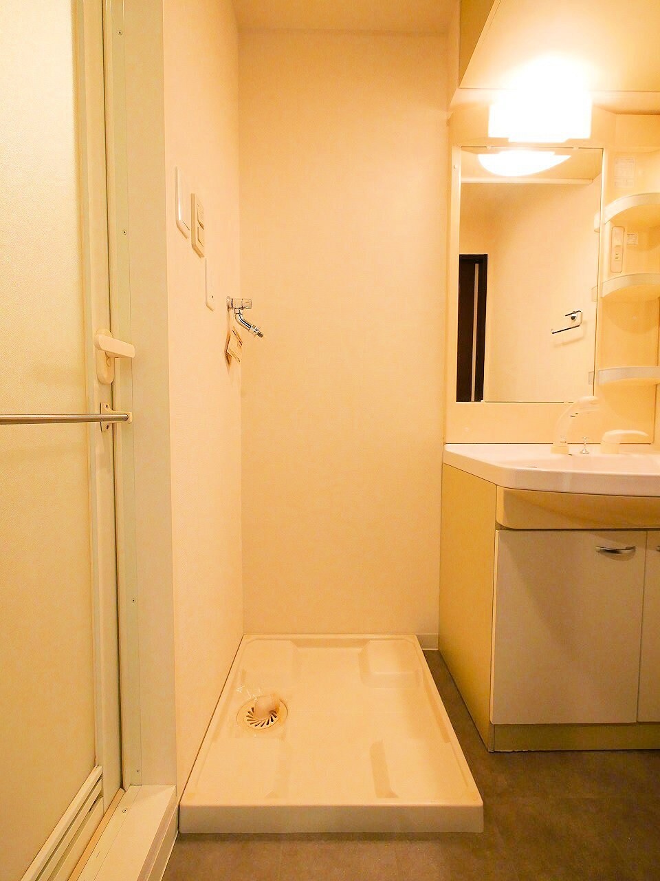 ヴィアーレ勾当台IIの物件内観写真