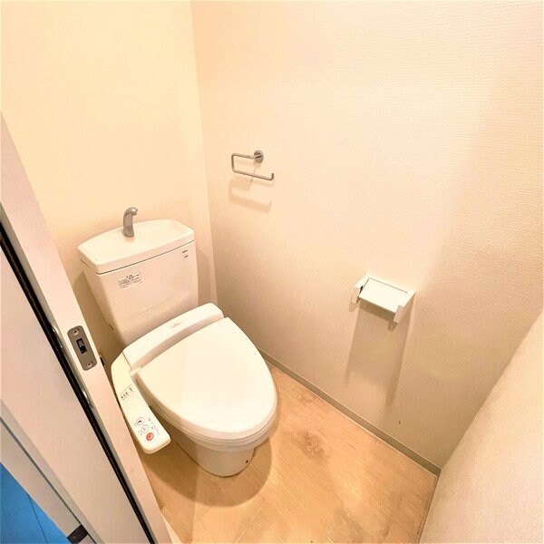 ヴィアーレ勾当台IIの物件内観写真