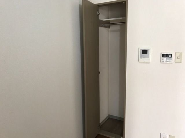 ハイブリッドレジデンスVIIの物件内観写真