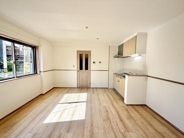 シャイニングパレス宮城野原の物件内観写真