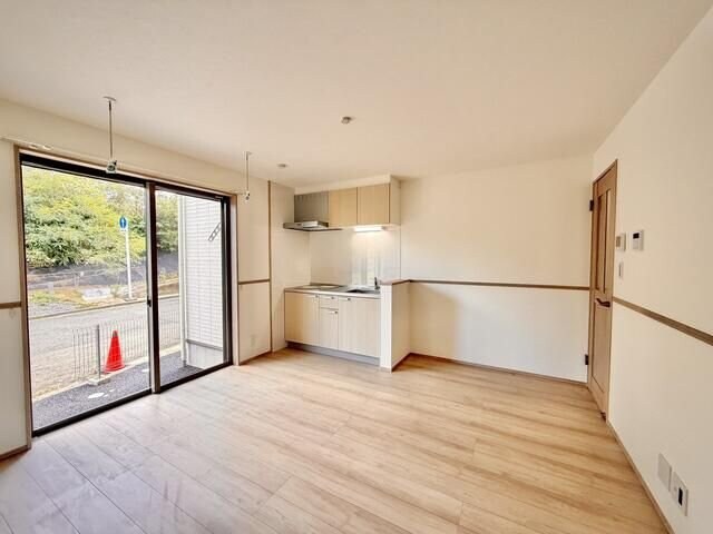 シャイニングパレス宮城野原の物件内観写真