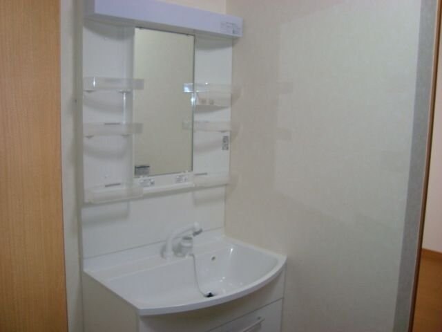 サンハウスアストの物件内観写真