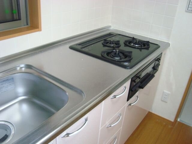 サンハウスアストの物件内観写真