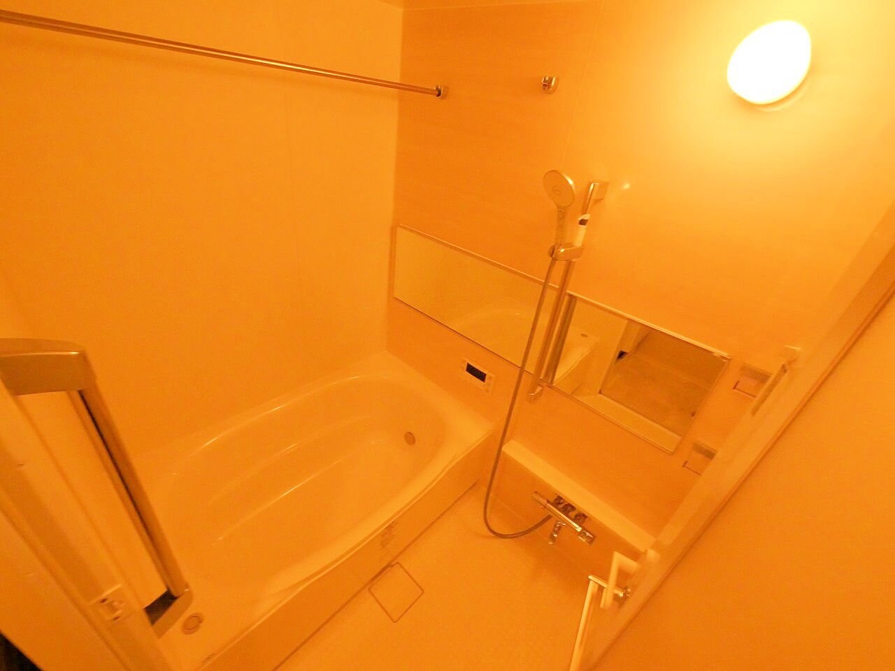 シーズンフラッツ青葉通一番町の物件内観写真