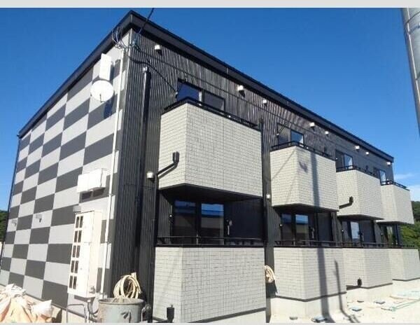 リアーレ市名坂の物件外観写真