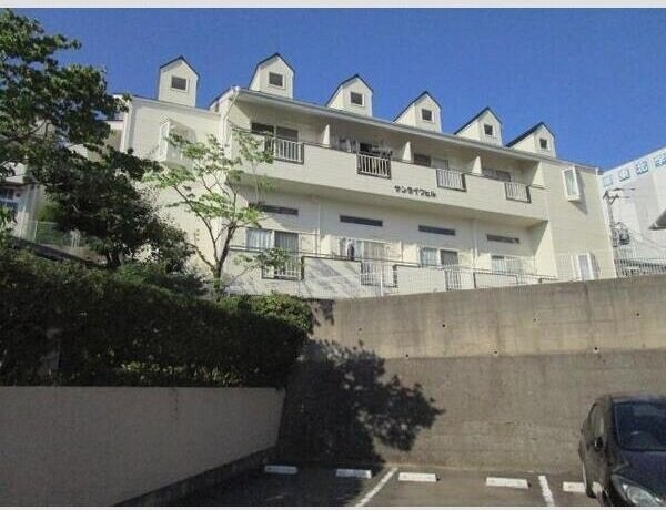 サンライフヒルの物件外観写真