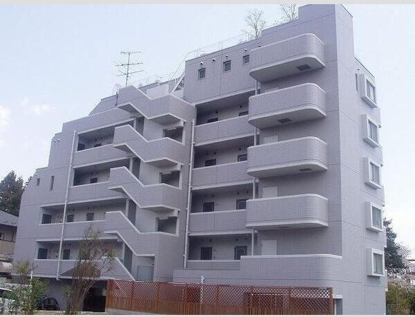 ケープロイヤルの物件外観写真