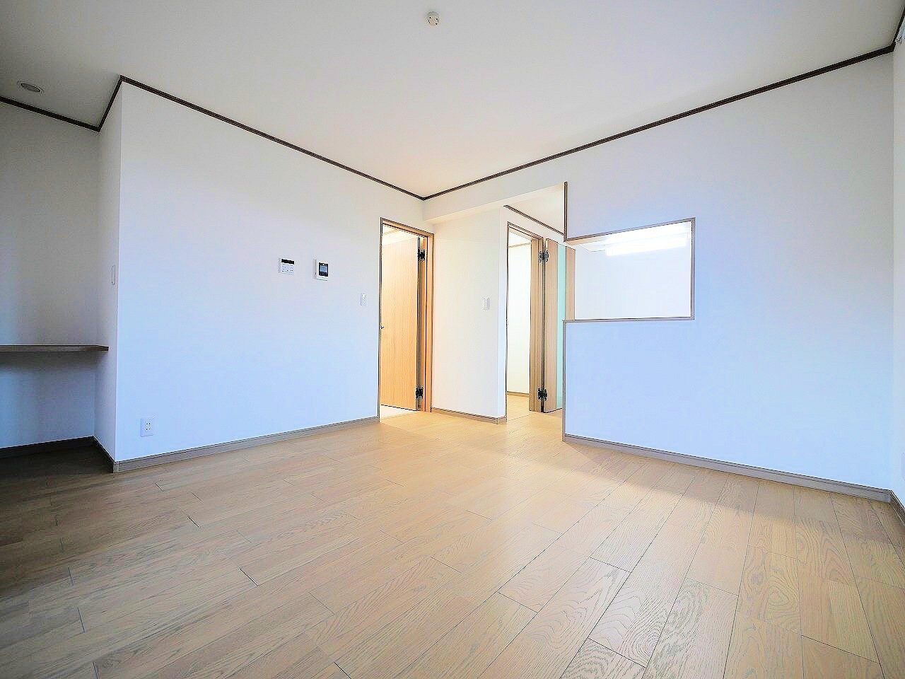 サンパークIIIの物件内観写真