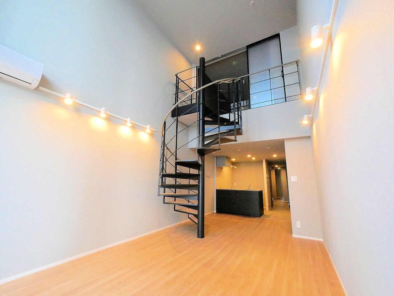 シーズンフラッツ上杉の物件内観写真