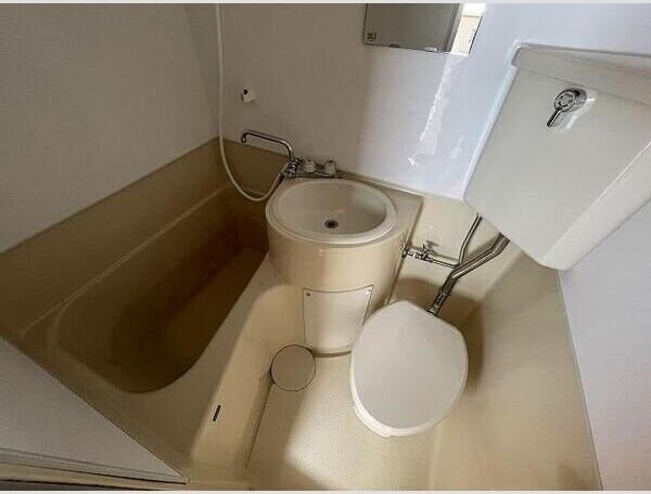 サンエイト穀町の物件内観写真