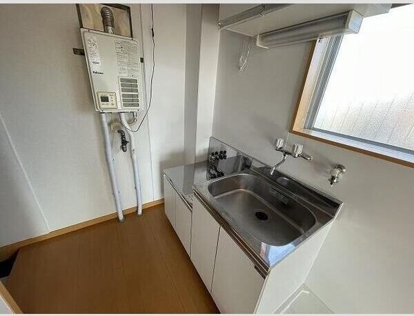 サンエイト穀町の物件内観写真