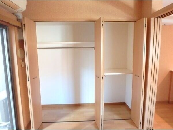 ピュアナ弓ノ町の物件内観写真