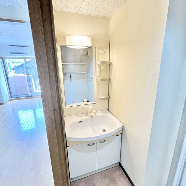 ラ・シャテロの物件内観写真