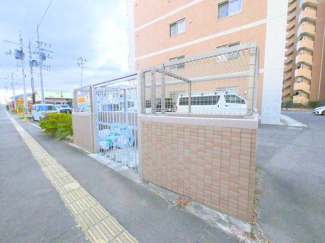 スクエア泉中央の物件内観写真