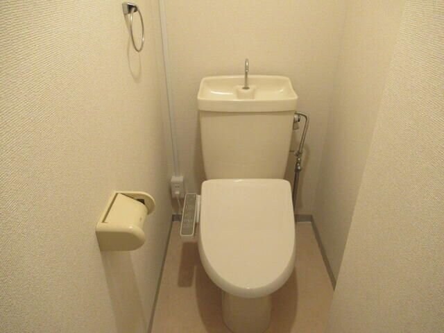 フォーレストハウスBの物件内観写真