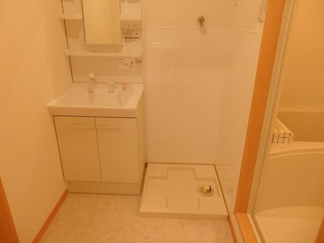 ソレイユ向山壱番館の物件内観写真