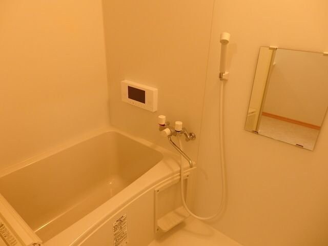 ソレイユ向山壱番館の物件内観写真