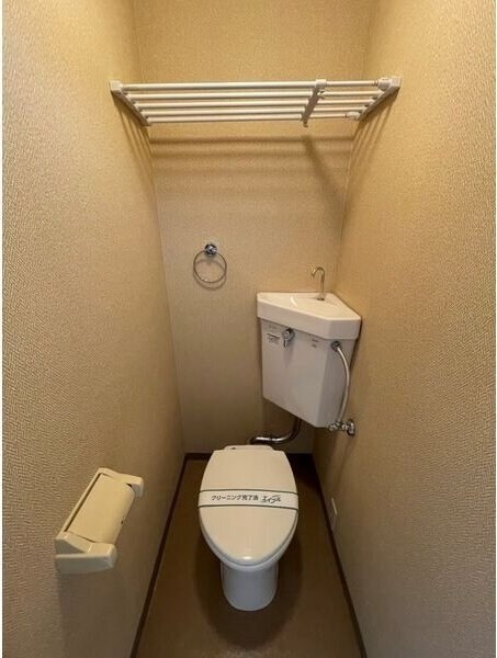 エクセランス・ド・花京院の物件内観写真